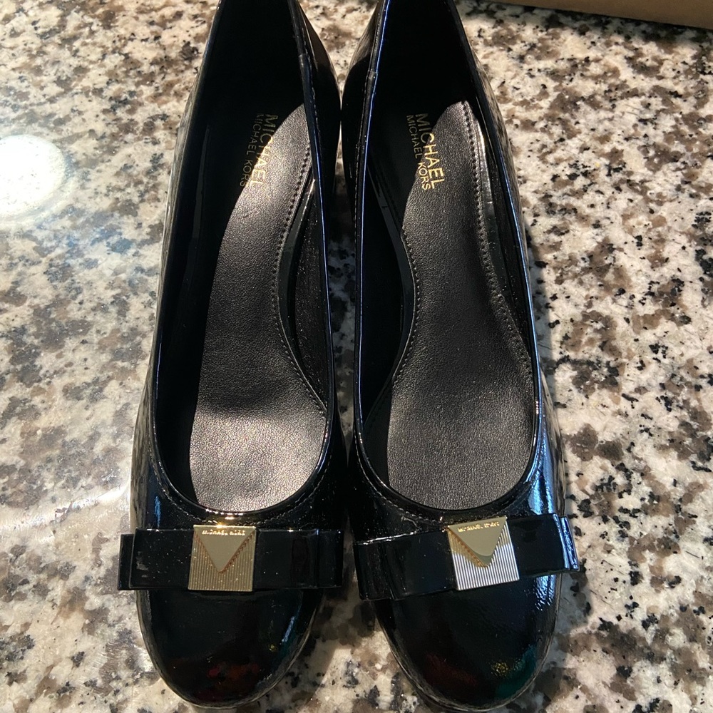 Michael Kors block kitten heel